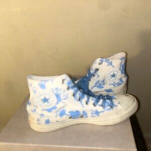 Converse Chuck Taylor Allstar white with blue floral pattern Egret size 9 womens